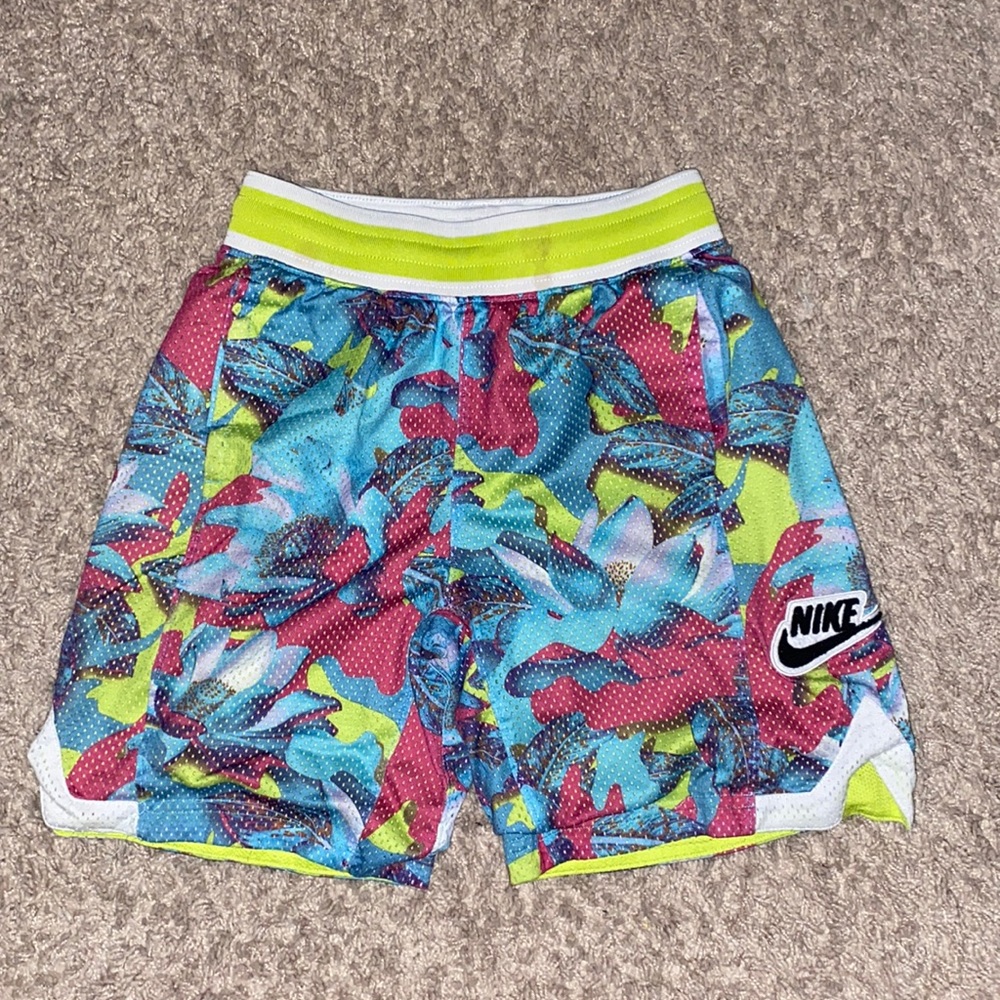 Nike floral mesh gym shorts